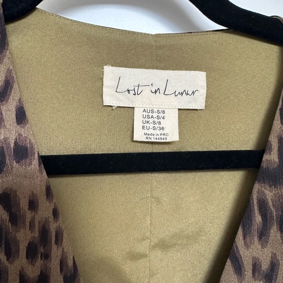 Lost in Lunar - Dress - Tie front - Green/ Dark Brown - Sleeve - Animal Print - Picture 2 of 8